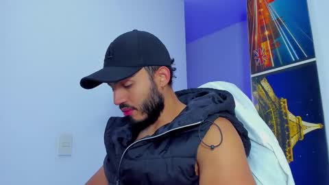 klinsmannwalton online show from January 7, 11:04 am