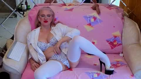 ALYONA online show from October 24, 1:50 am