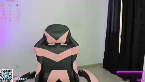 Camila Reyes online show from September 24, 2:57 pm