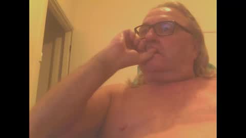 knobout online show from January 5, 1:04 pm
