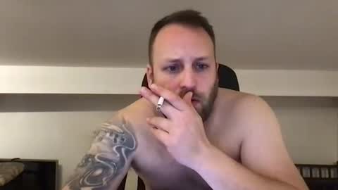 hugo online show from January 27, 9:00 pm