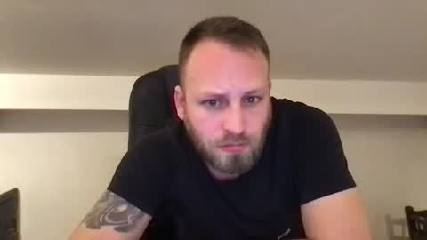 hugo online show from January 24, 6:35 pm