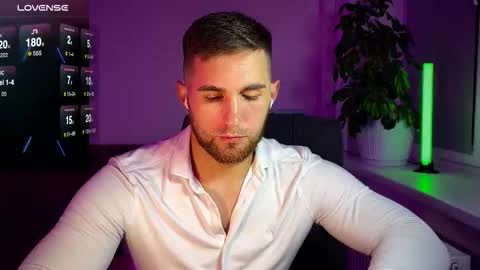 Sweet boy online show from October 21, 10:13 pm