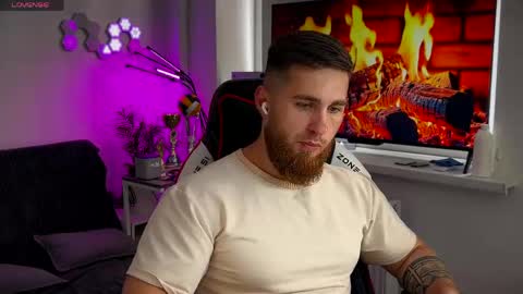 Sweet boy online show from June 6, 11:38 am