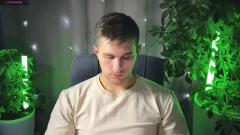 Sweet boy online show from February 20, 9:42 pm