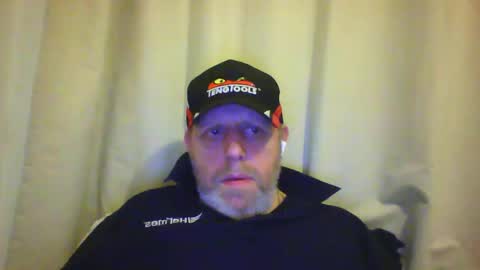 Neil online show from March 7, 8:33 pm