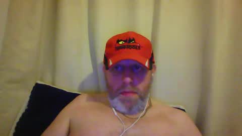 Neil online show from February 8, 6:33 pm