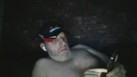 Neil online show from March 1, 9:04 pm