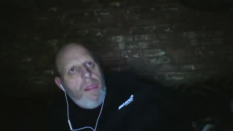 Neil online show from January 31, 7:18 pm
