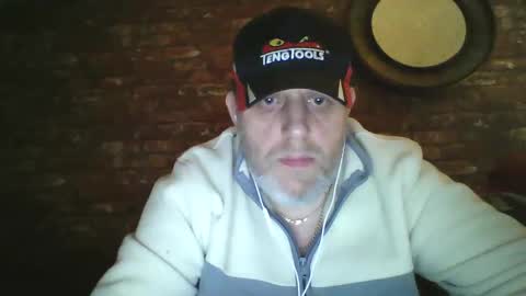Neil online show from February 16, 7:48 am