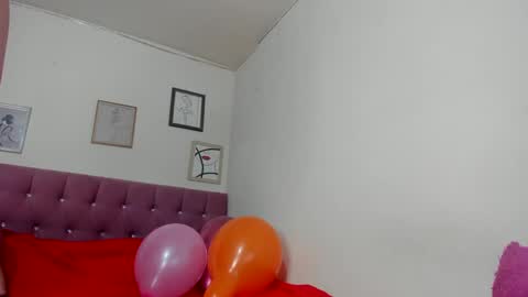 konie Diaz online show from February 4, 4:08 pm