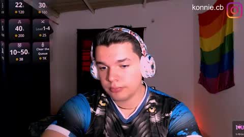 Klyie Online Mostly at 10pm-7am COL time online show from February 19, 4:55 am