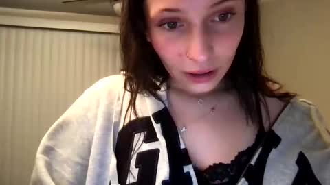 Konnie online show from March 8, 3:21 am