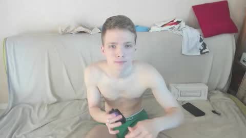 konnor_deviant online show from February 20, 5:40 am