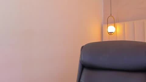 K O S M I C online show from October 21, 1:16 pm