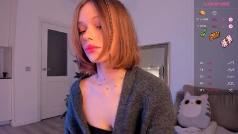 Snapshot of kossie_ chatting on December 7, 11:56 am kossie_ online show from December 7, 11:56 am