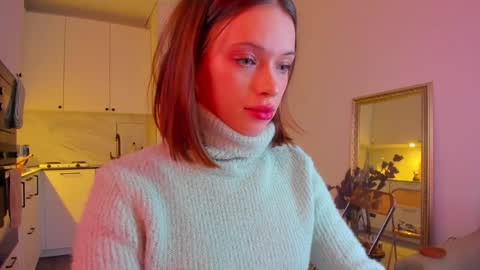 Snapshot of kossie_ chatting on February 7, 2:37 pm kossie_ online show from February 7, 2:37 pm