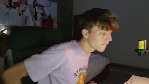 Danny online show from December 4, 2:44 am