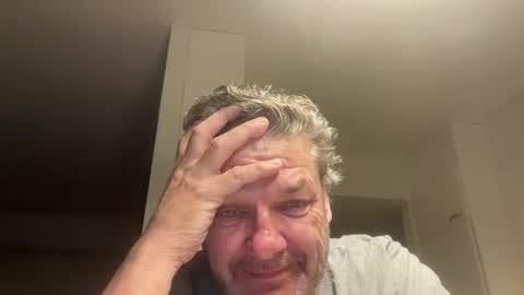 kovapoika online show from October 17, 6:56 pm