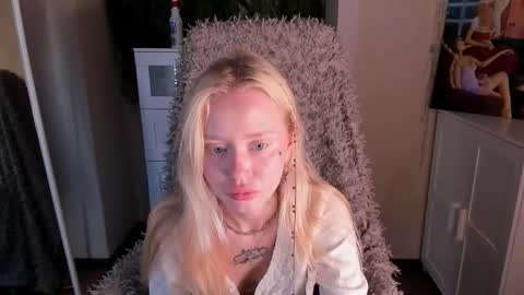 kris_grant online show from October 4, 10:24 am