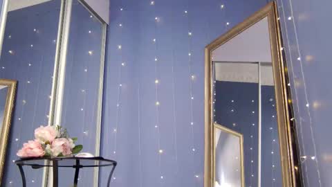 kriskras__ online show from September 17, 5:22 am