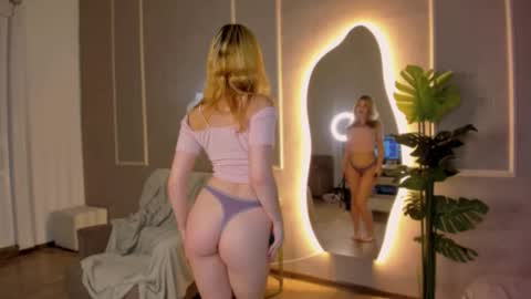 krispy_starr online show from September 22, 6:34 pm