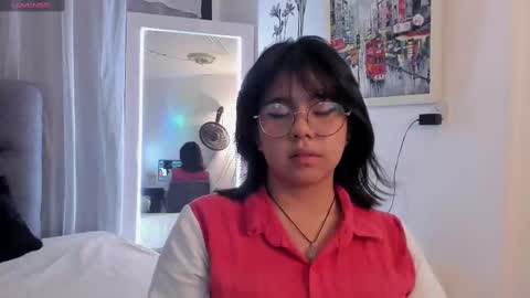 Kriss online show from February 18, 2:06 pm