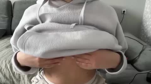 Miya secrets online show from February 4, 8:07 am