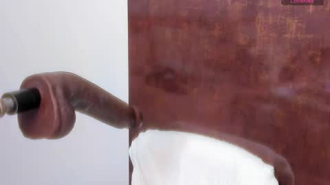   online show from February 14, 10:07 am