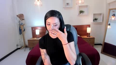 Sophia online show from February 12, 8:18 pm