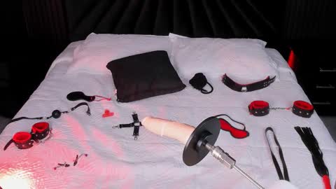 Kristen Bread online show from October 11, 10:02 pm