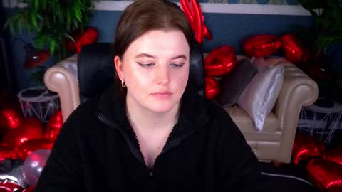 kristifoxy online show from February 12, 3:59 pm