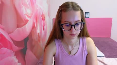 Kristina Adel online show from April 1, 6:25 am