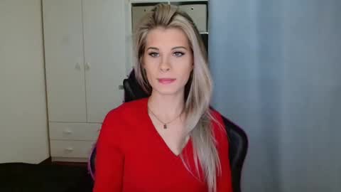 KristineAmore online show from March 1, 8:07 am