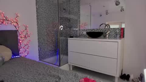 KristiVegas online show from September 26, 2:14 pm