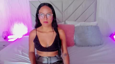 Kris online show from February 14, 11:57 am