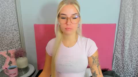 KristyFlowers online show from October 27, 6:57 am