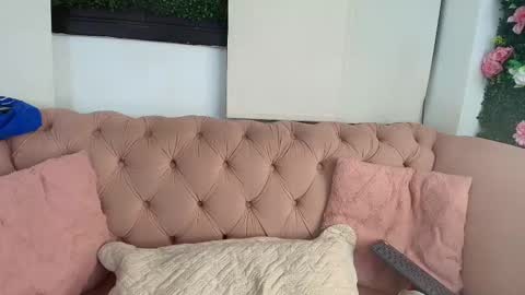 Cristina online show from October 23, 1:56 pm