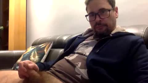 krzysztof1977 online show from December 5, 9:45 pm