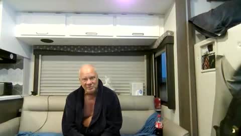 rvcamping 2 rvliving online show from May 7, 2:18 am
