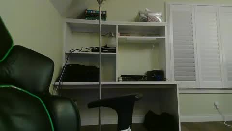 Kevin online show from October 13, 7:32 am