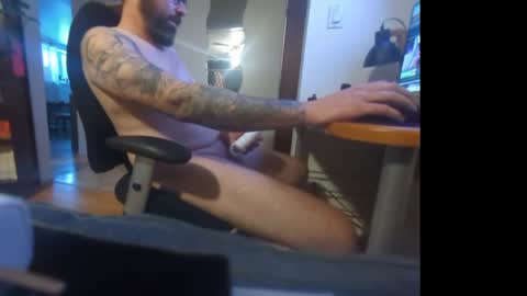 Snapshot of kucherov86 chatting on December 20, 8:23 pm max sexshop owner online show from December 20, 8:23 pm