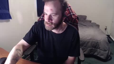 Snapshot of kuggy570 chatting on February 11, 1:51 pm Kuggy online show from February 11, 1:51 pm