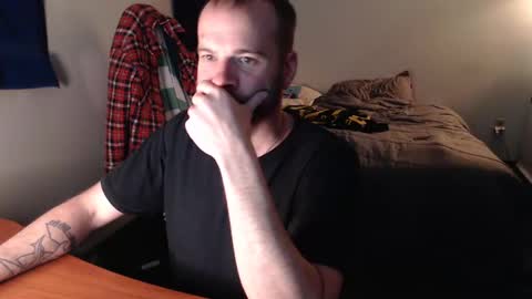 Snapshot of kuggy570 chatting on January 12, 11:47 pm Kuggy online show from January 12, 11:47 pm