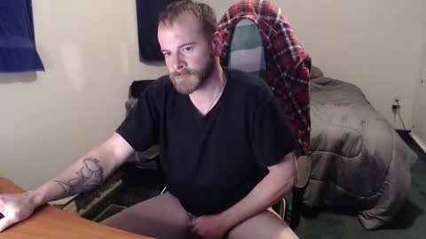Snapshot of kuggy570 chatting on February 12, 11:30 pm Kuggy online show from February 12, 11:30 pm