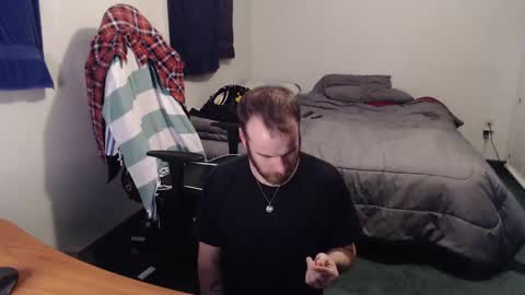 Snapshot of kuggy570 chatting on February 9, 11:25 pm Kuggy online show from February 9, 11:25 pm