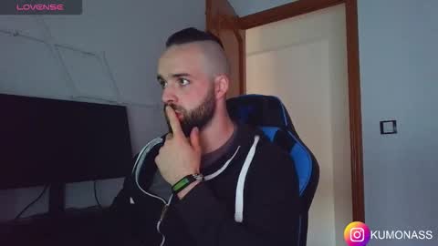 kumonass online show from November 8, 7:44 am