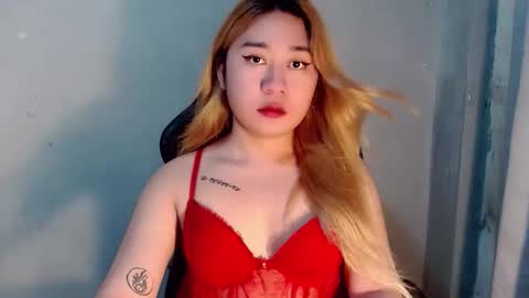 kuntiex online show from October 30, 6:08 pm