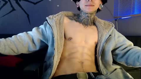 kuregari_xs online show from October 15, 5:00 am