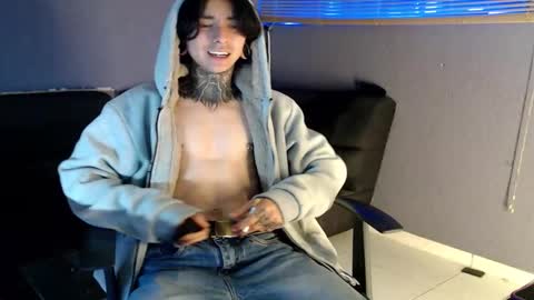 kuregari_xs online show from October 14, 4:37 am